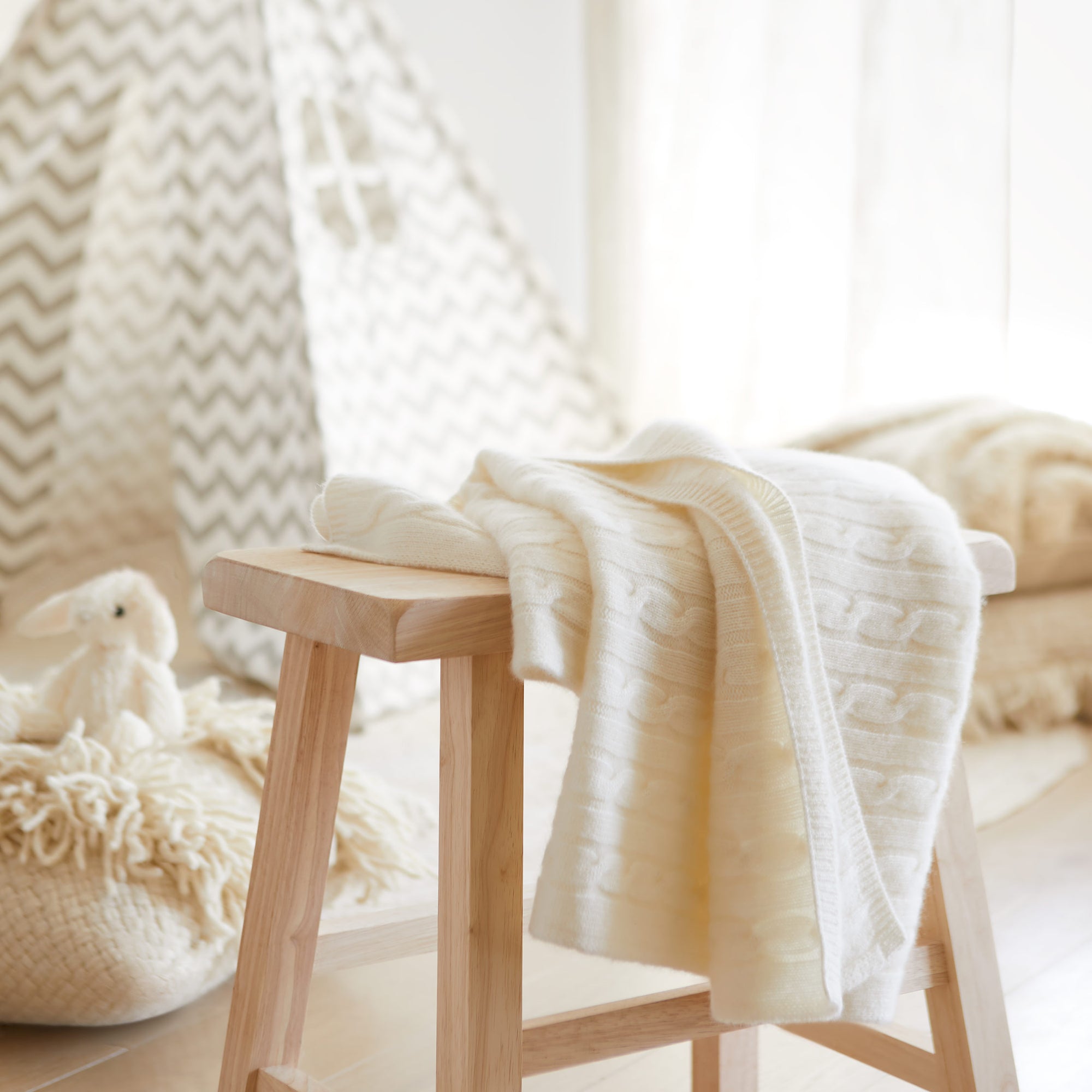 Hallie Cashmere Cable Knit Baby Blanket | Cream