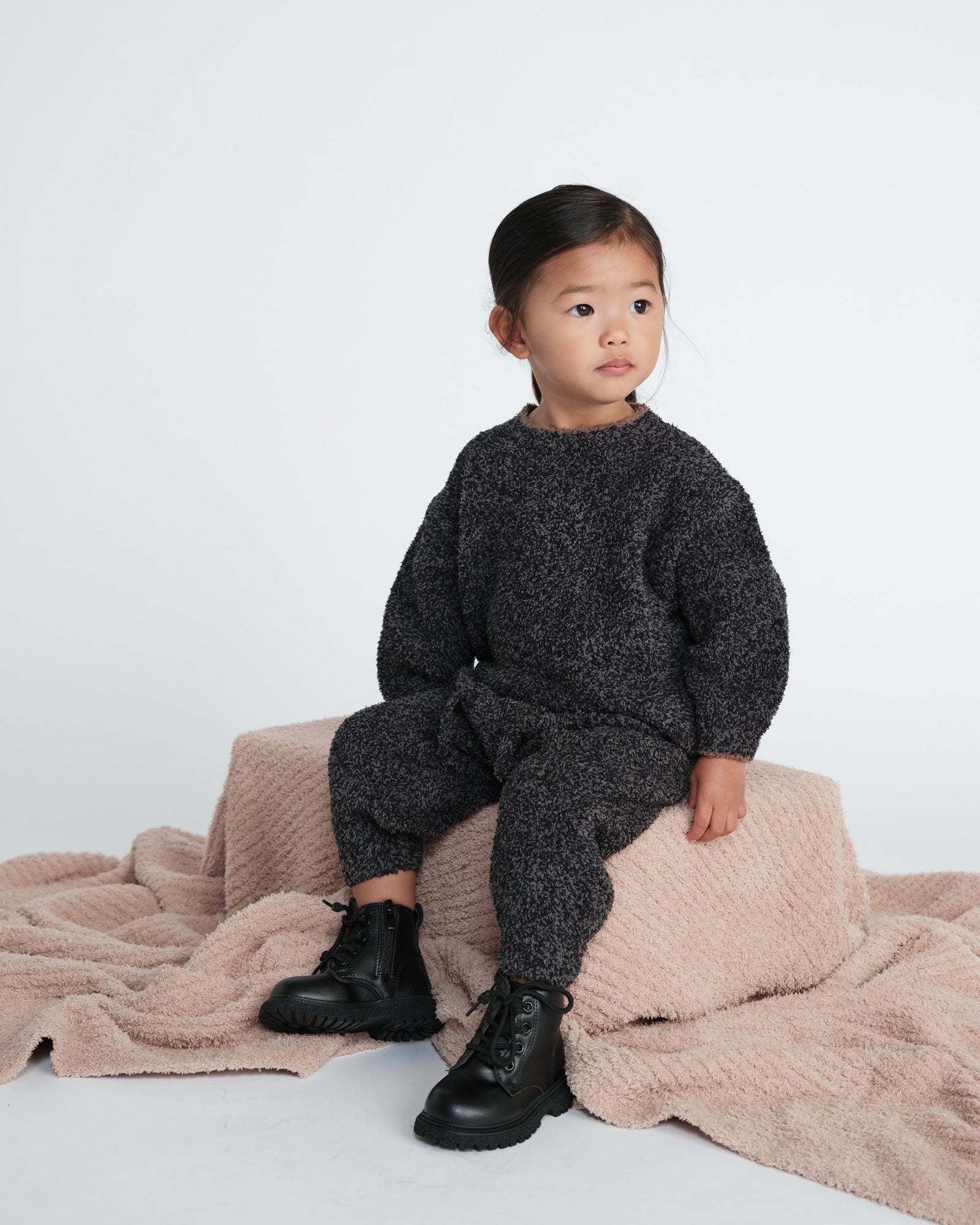 Boxy Sweater - Fuzzy | Black Melange