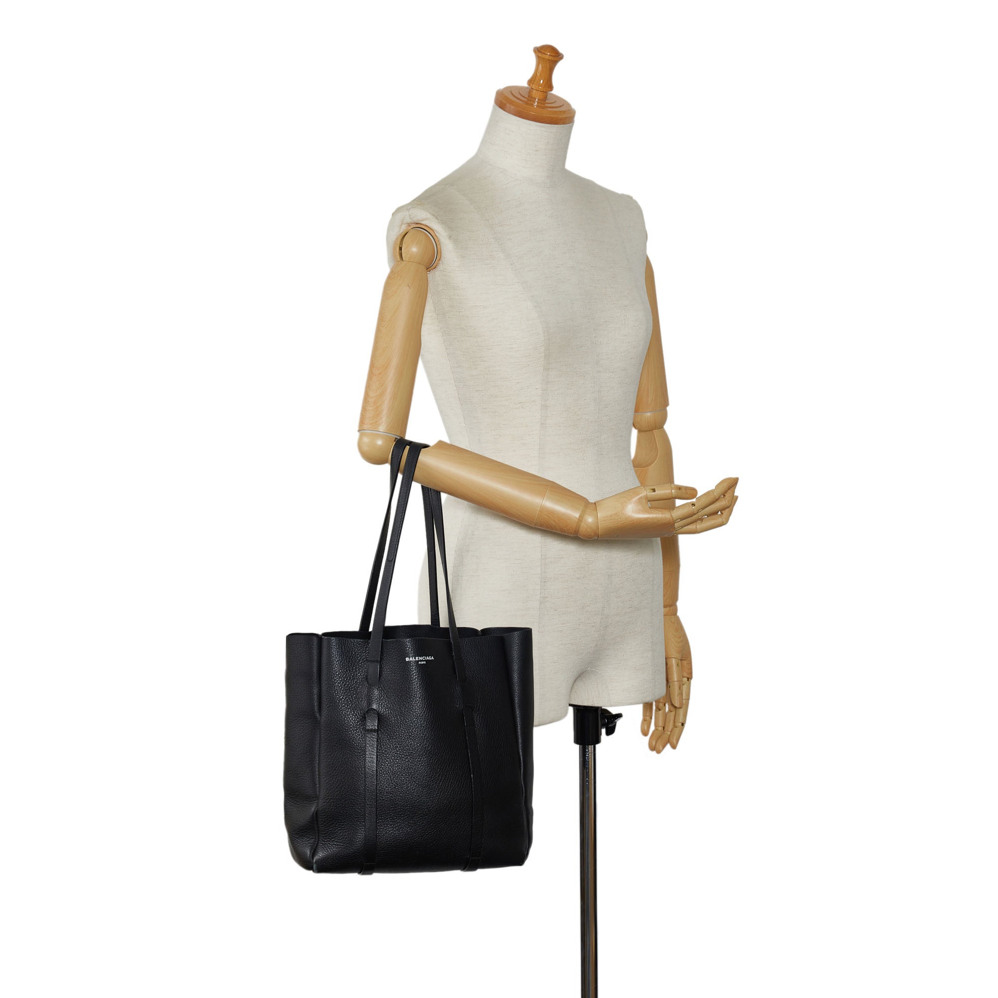 Balenciaga Pre-Owned Everyday Tote XS | Women | Black