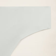 Womens | Juliette Seamless Thong | White