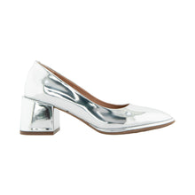 Alae Pump Heel | Silver Mirror Metallic Faux Leather