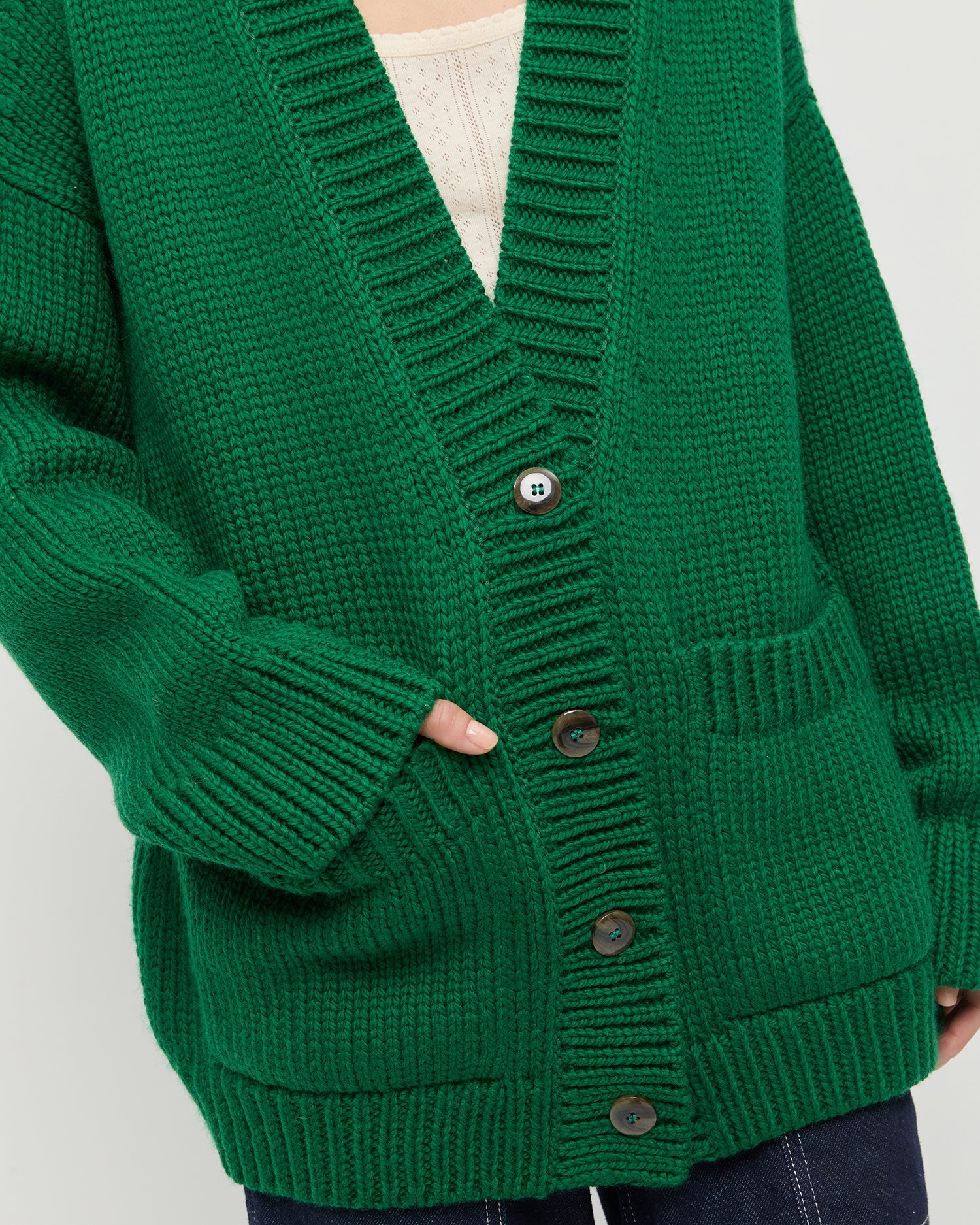 Color: Green