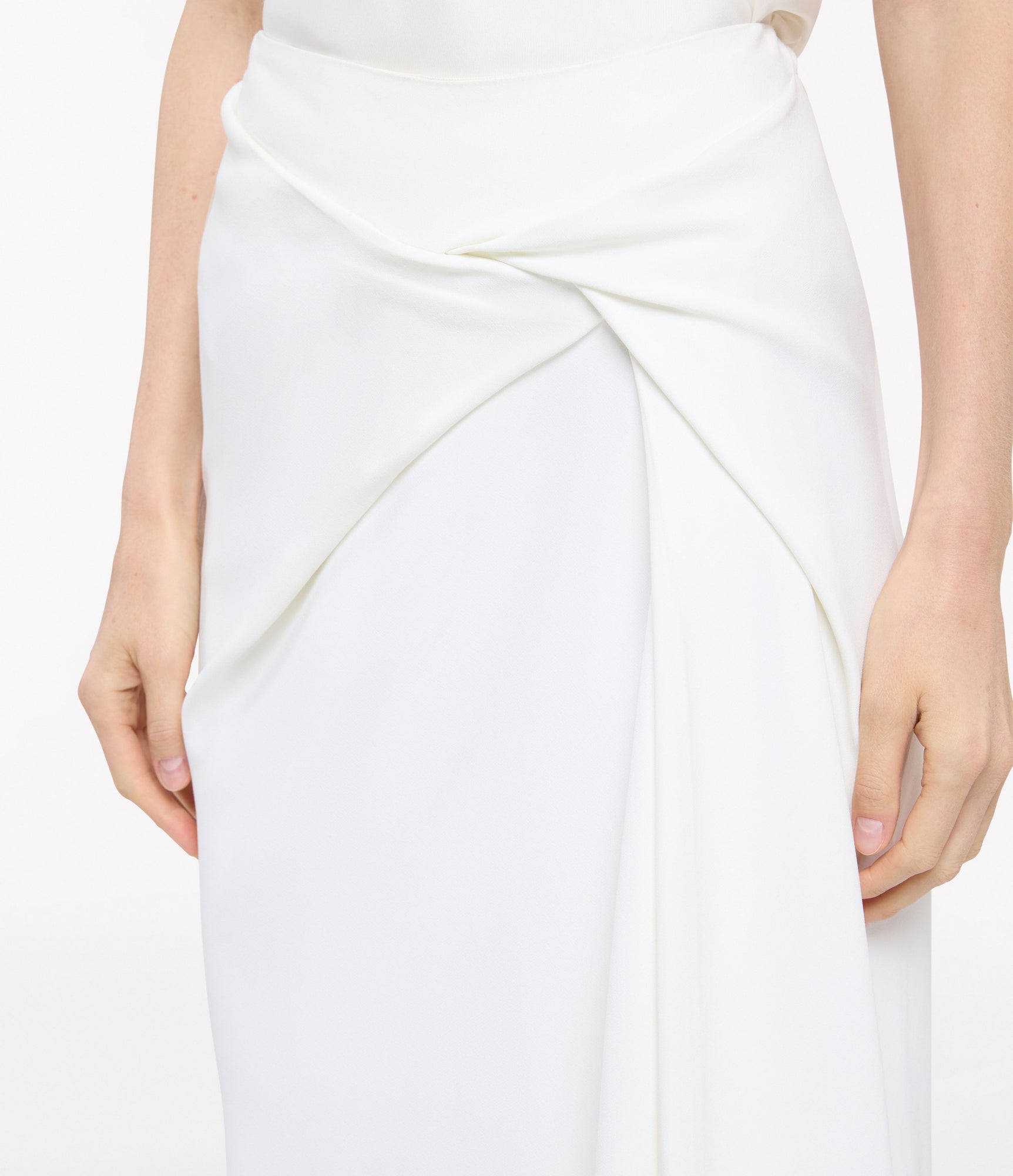 Another Tomorrow Asymmetrical Twist Skirt in Off White – Crêpe Women's Skirt