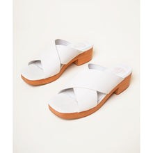 Amos Low Heel Clog Sandal | Latte