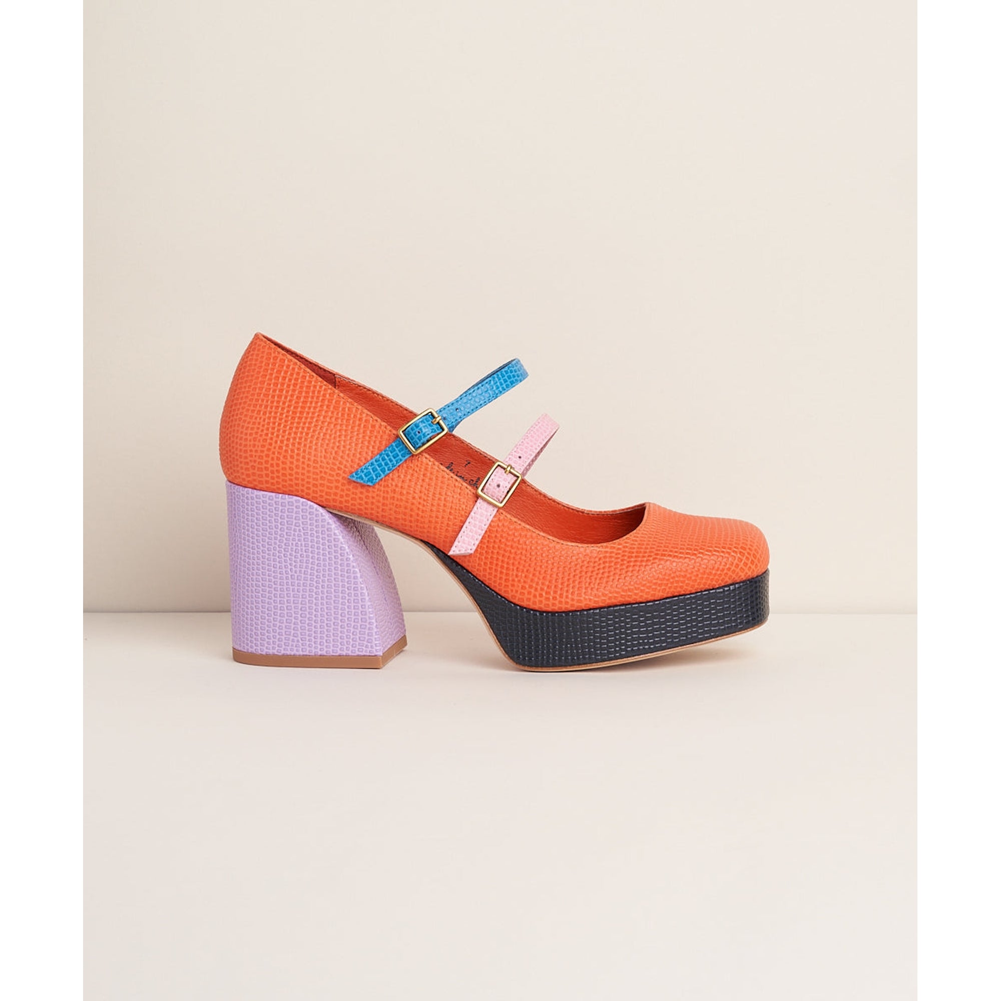 Bizzy Chunky Platform Heel | Bermuda