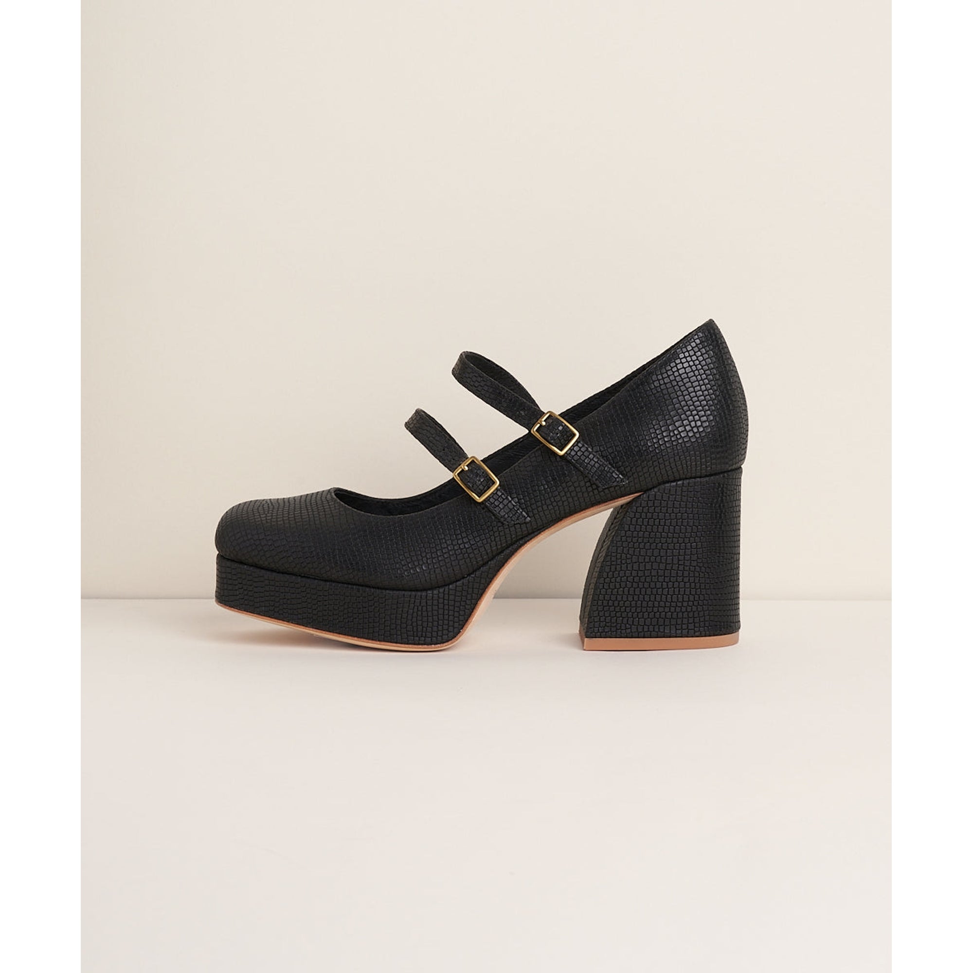 Bizzy Retro Inspired Chunky Strapped Heel | Black