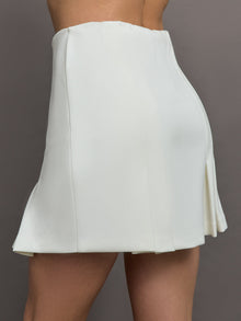 Tennis Skirt in Scuba | White