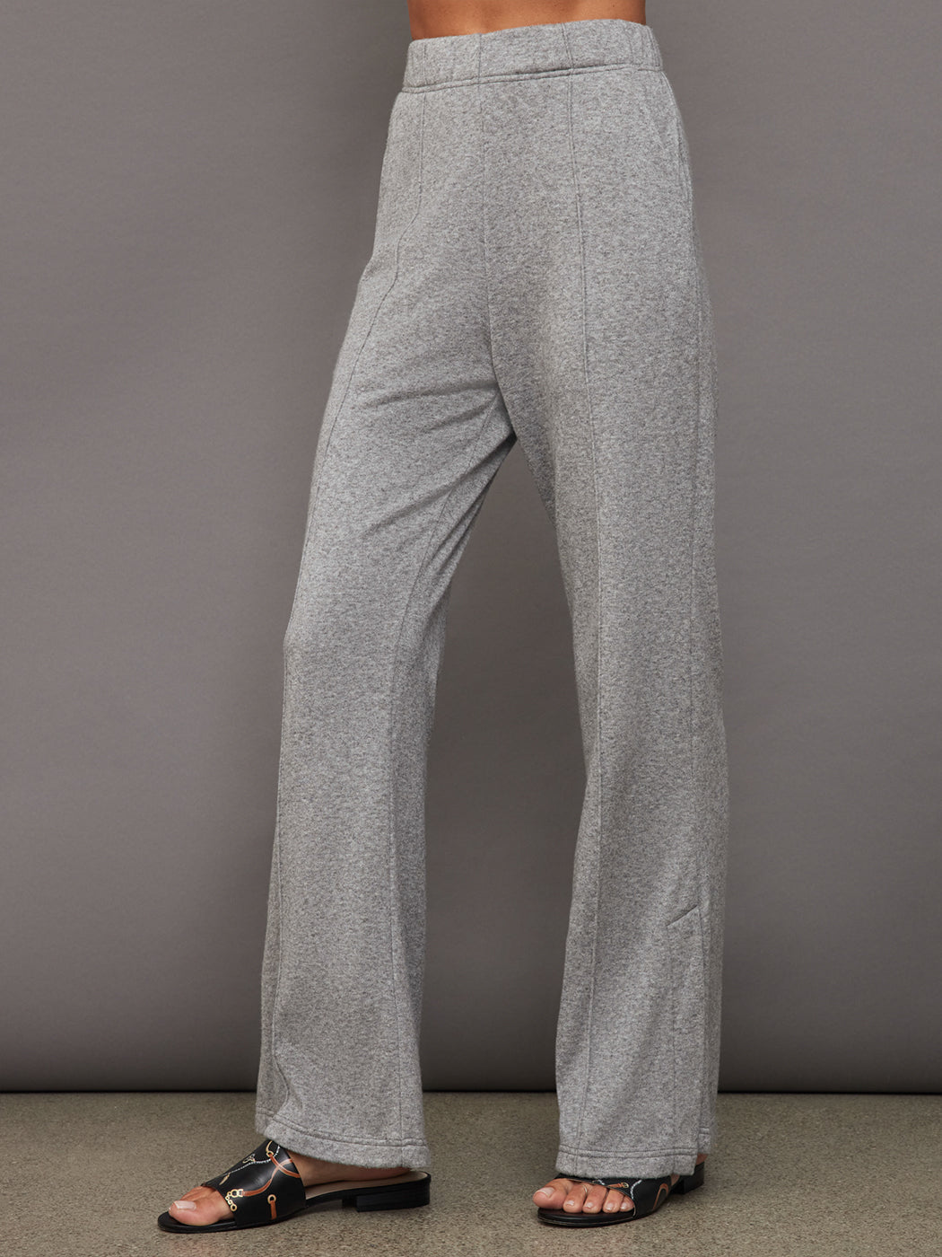 Carbon38 | Split Bootcut Sweatpant | Heather Grey