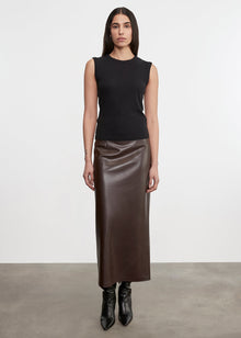 Leather Hi-Waist Curve Skirt | Dark Brown