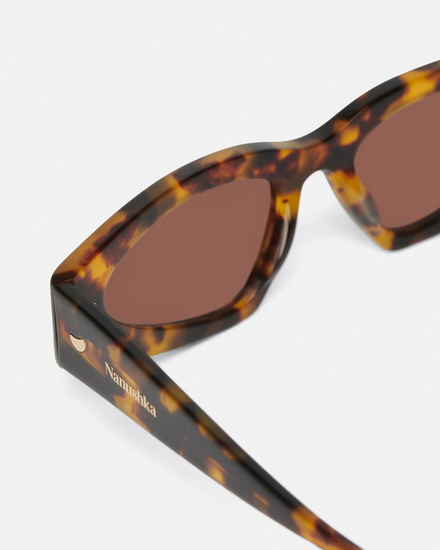 Unisex | Crista Bio-Plastic D-Frame Sunglasses | Dark Amber