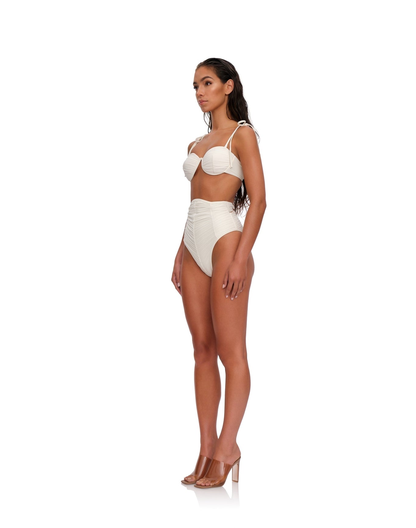Capa Bikini Bottom | Limestone