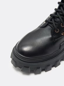Knit Lace Up Platform Boots | Black