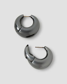 Dylan Micro Huggies earring - side view | gold huggie earrings