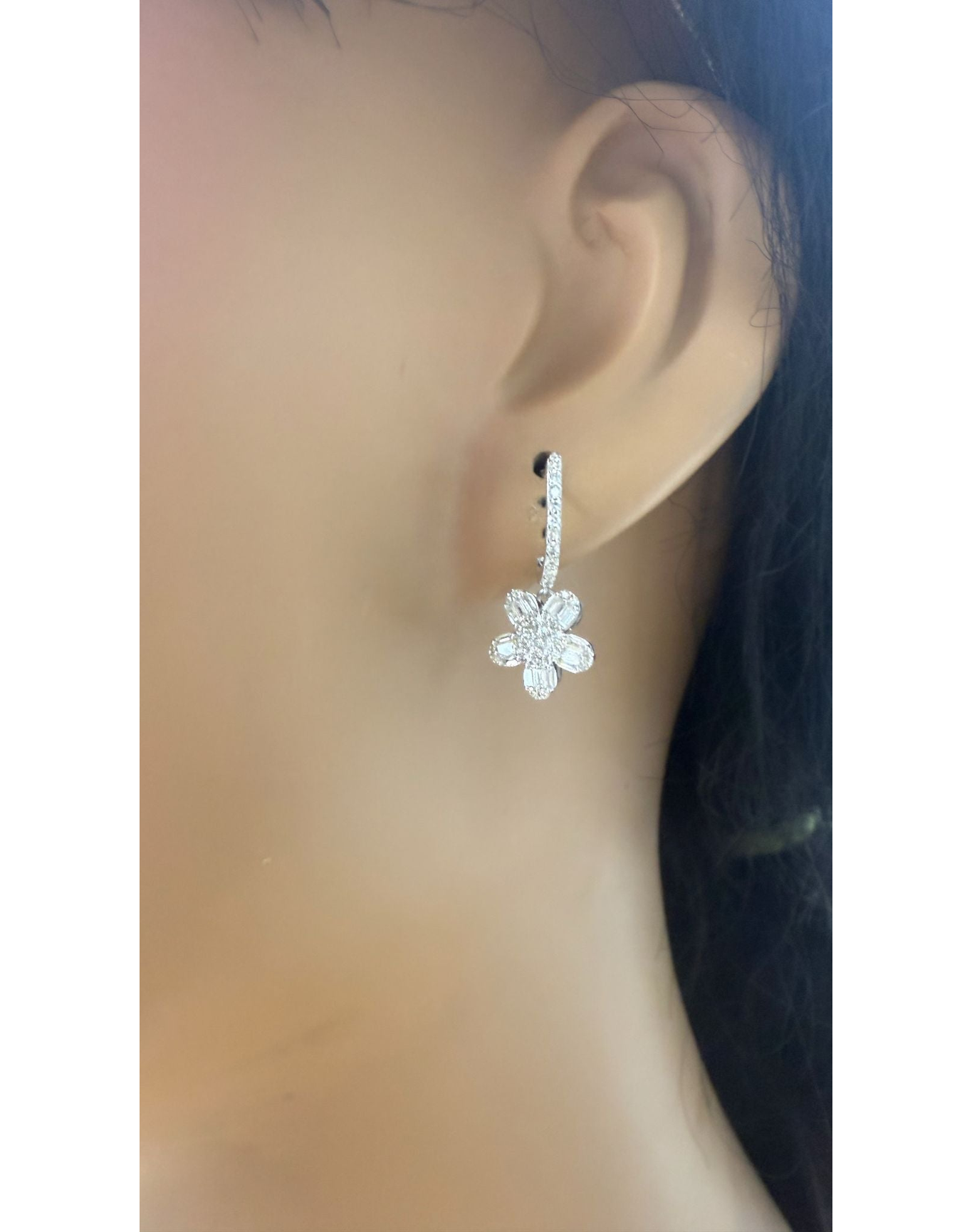 Diamond Flower Hoop | White Gold