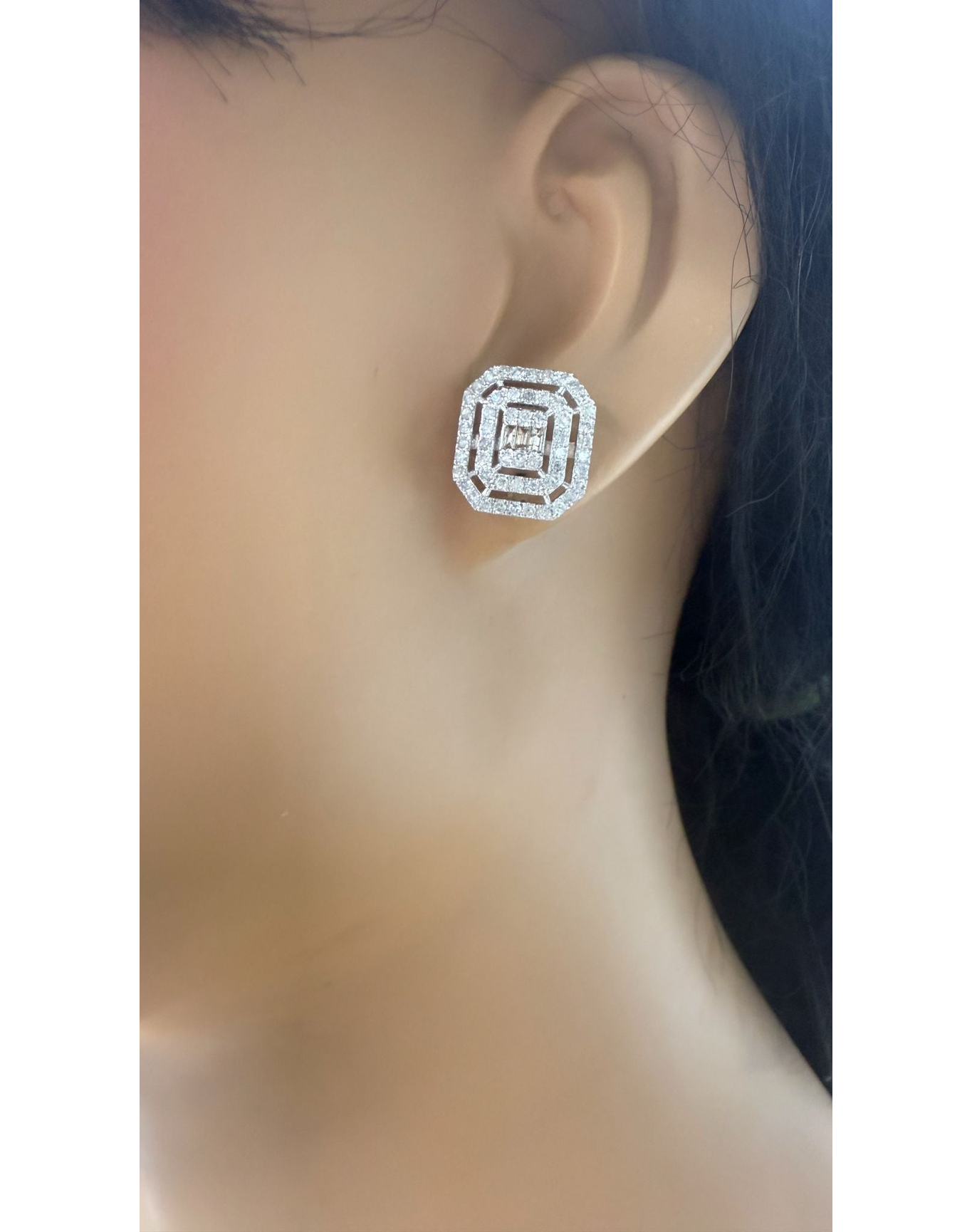 Diamond Illusion Studs | White Gold
