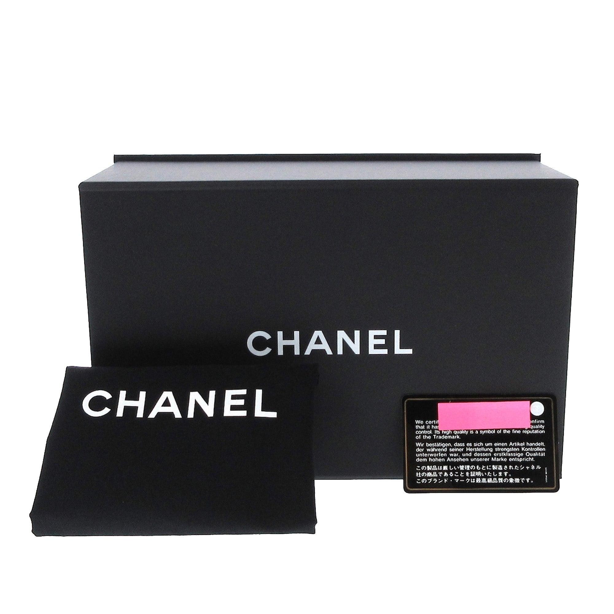 Chanel Pre-Owned Small Caviar Filigree Vanity Case | Women | Black