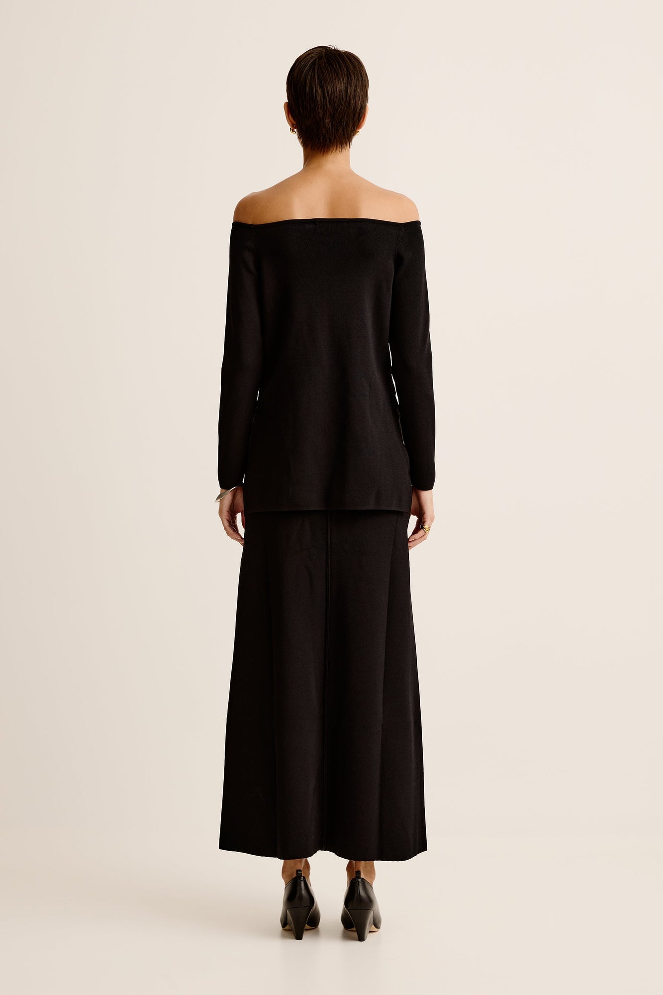 Obie Off Shoulder Knit Top | Black