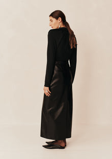 Odessa V Top | Black