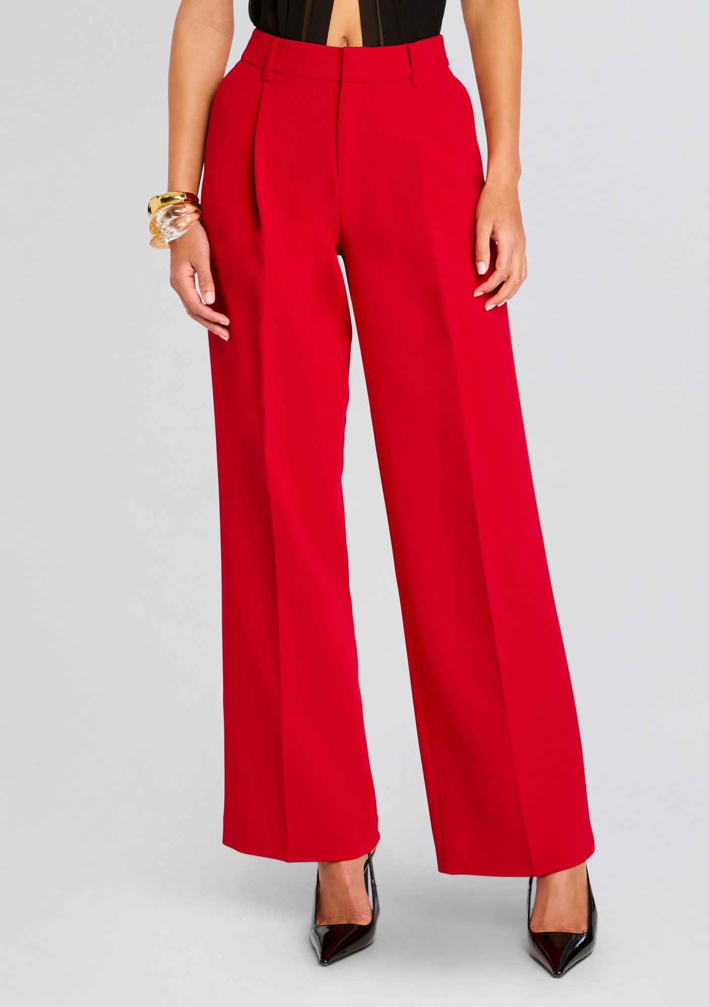 Desi Pant | Cardinal