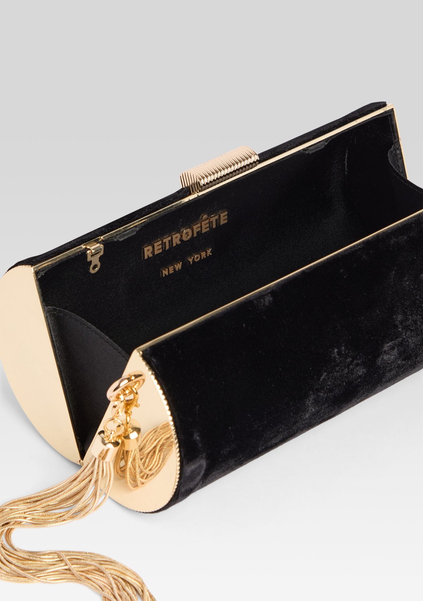 Gracelyn Clutch | Velvet Black