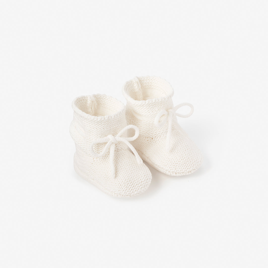 Unisex | White Garter Knit Baby Booties | White