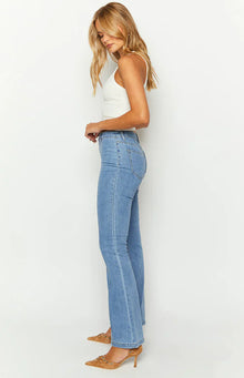 Elowen Flared Denim Jeans | Mid Wash