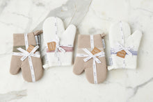 Oven Mitt | Vintage White Stripe | Set of 2