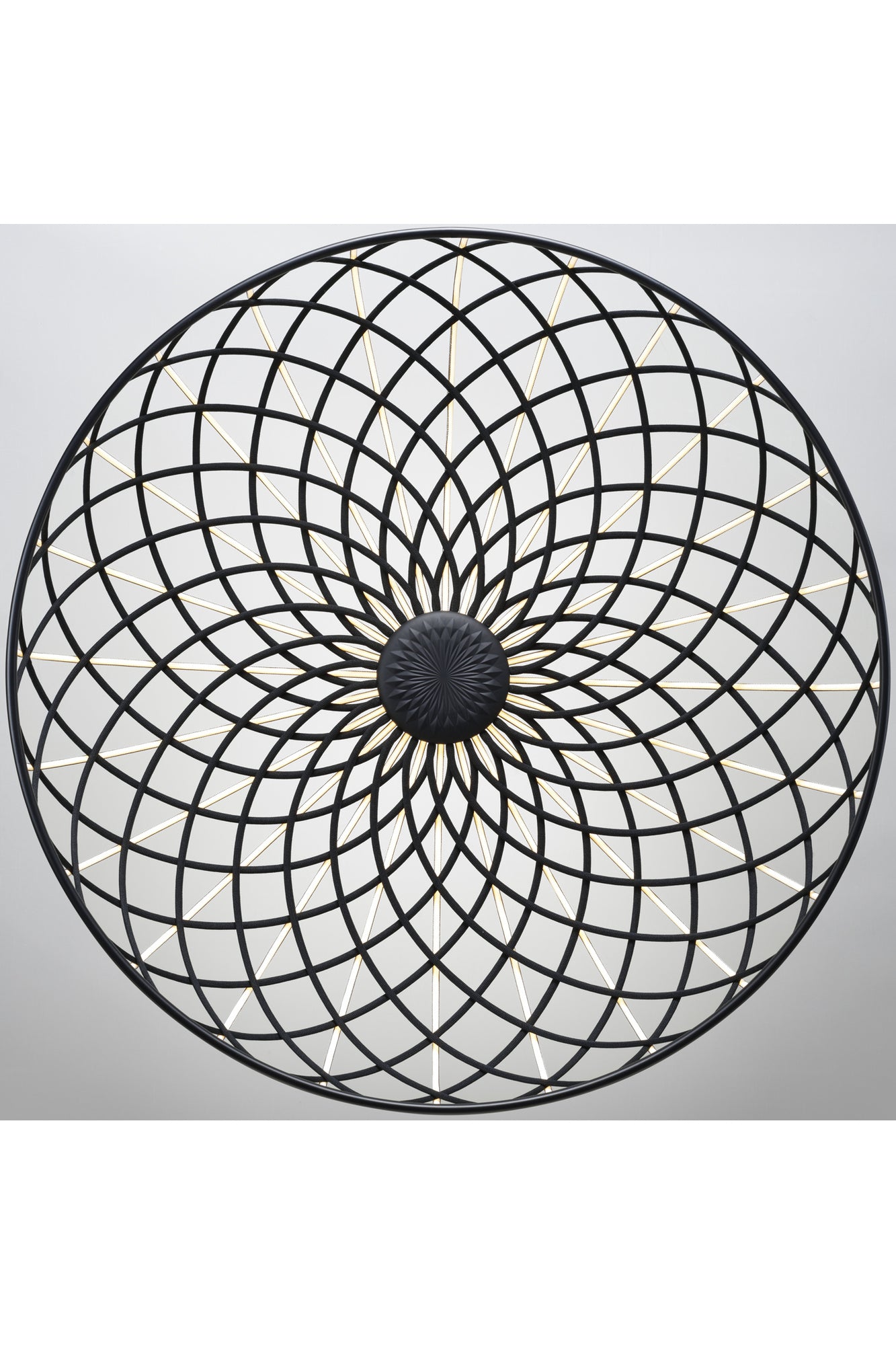 Skynest Suspension | Black