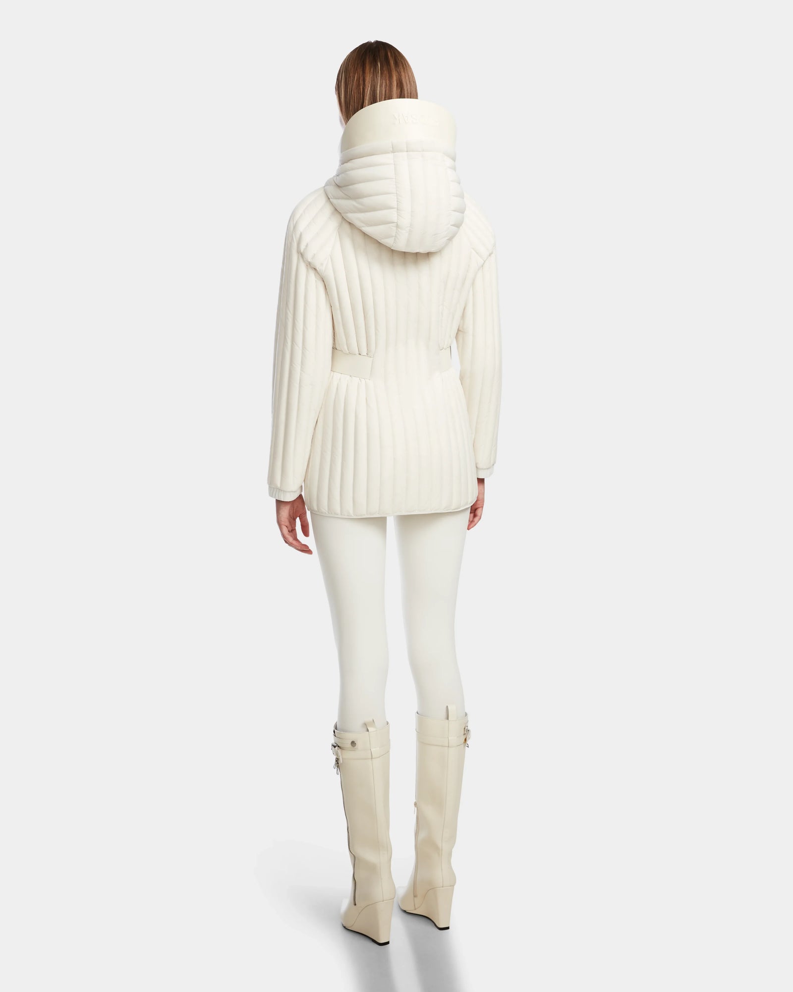 Women | Petras - 8124725 | Iceland