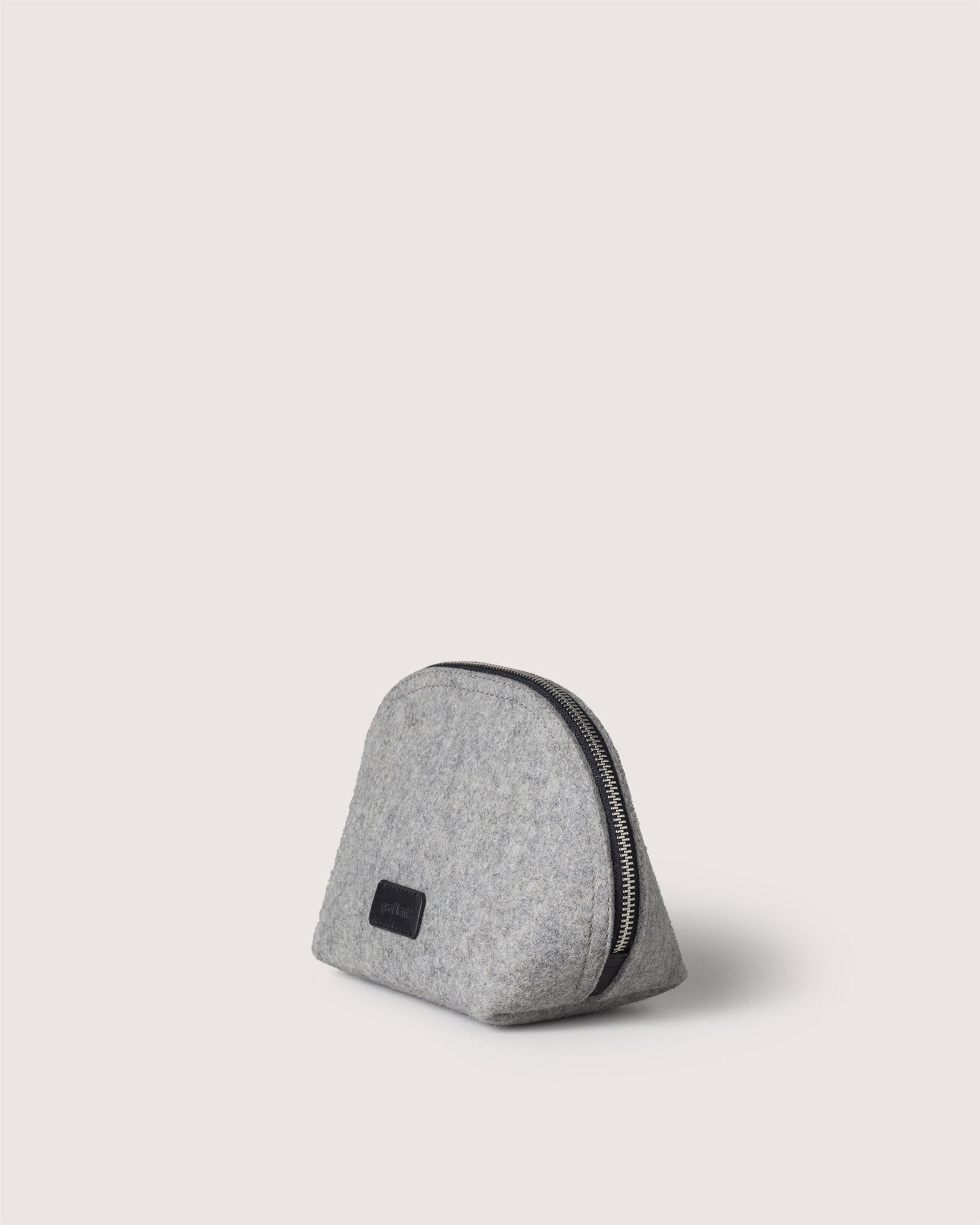 Pochi Merino Wool Medium Pouch | Granite