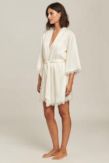 GINIA Silk Blend Lace Robe