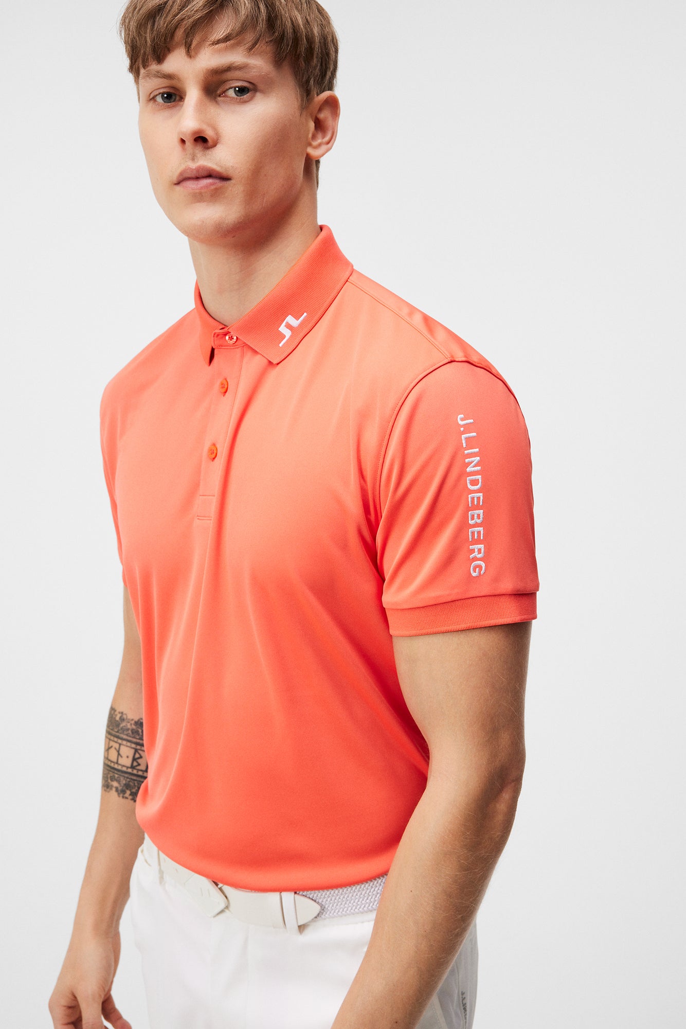 Men | Tour Tech Reg Fit Polo | Hot Coral