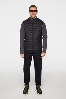 Men | Holden Quilt Hybrid Jacket | Asphalt