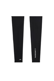 Esther Sleeve in Black by J.Lindeberg