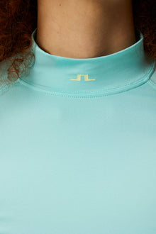 Women | Asa Soft Compression Top | Aruba Blue