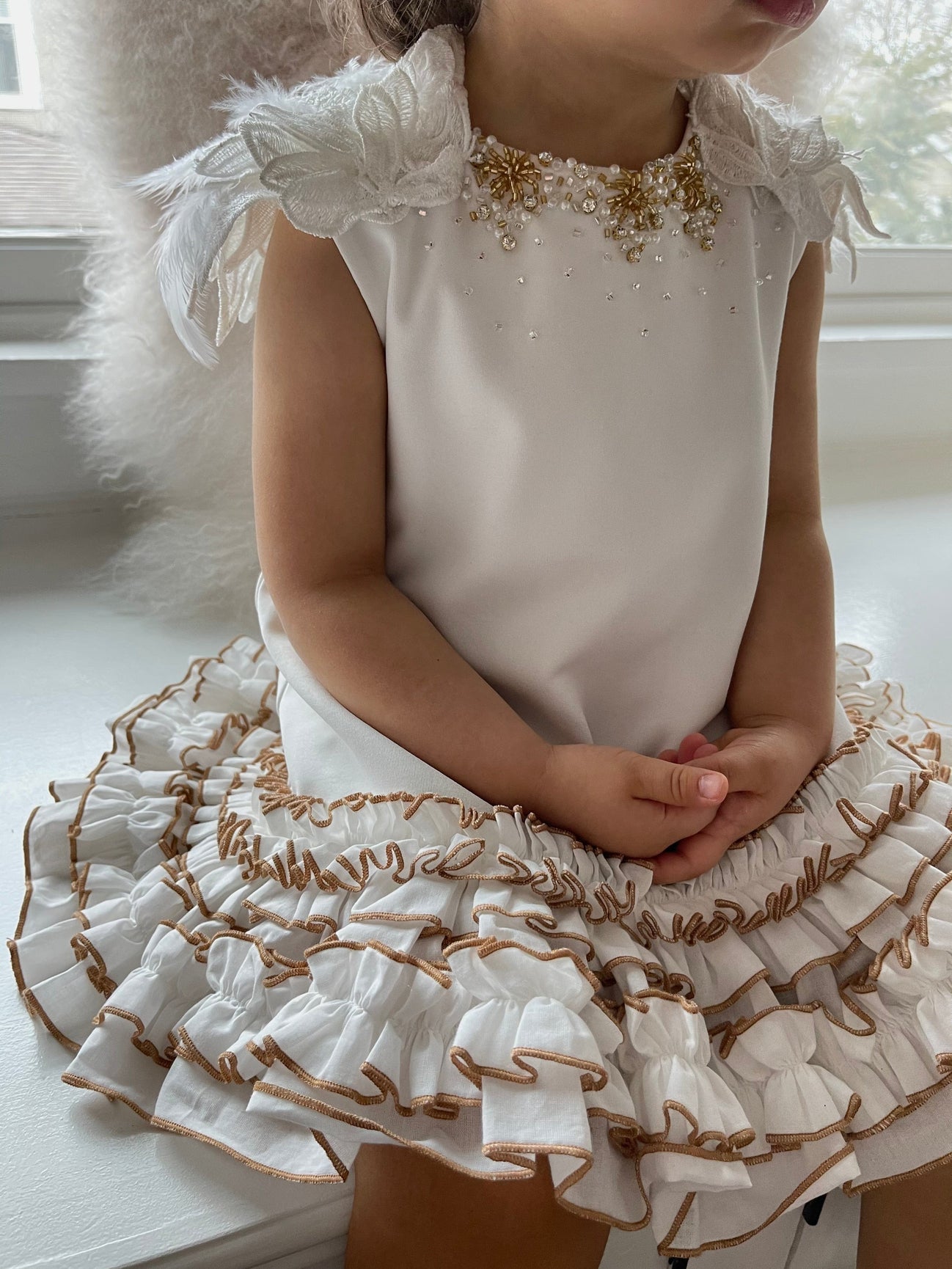 Girl | Angelina Feather Wings Dress | White x Gold