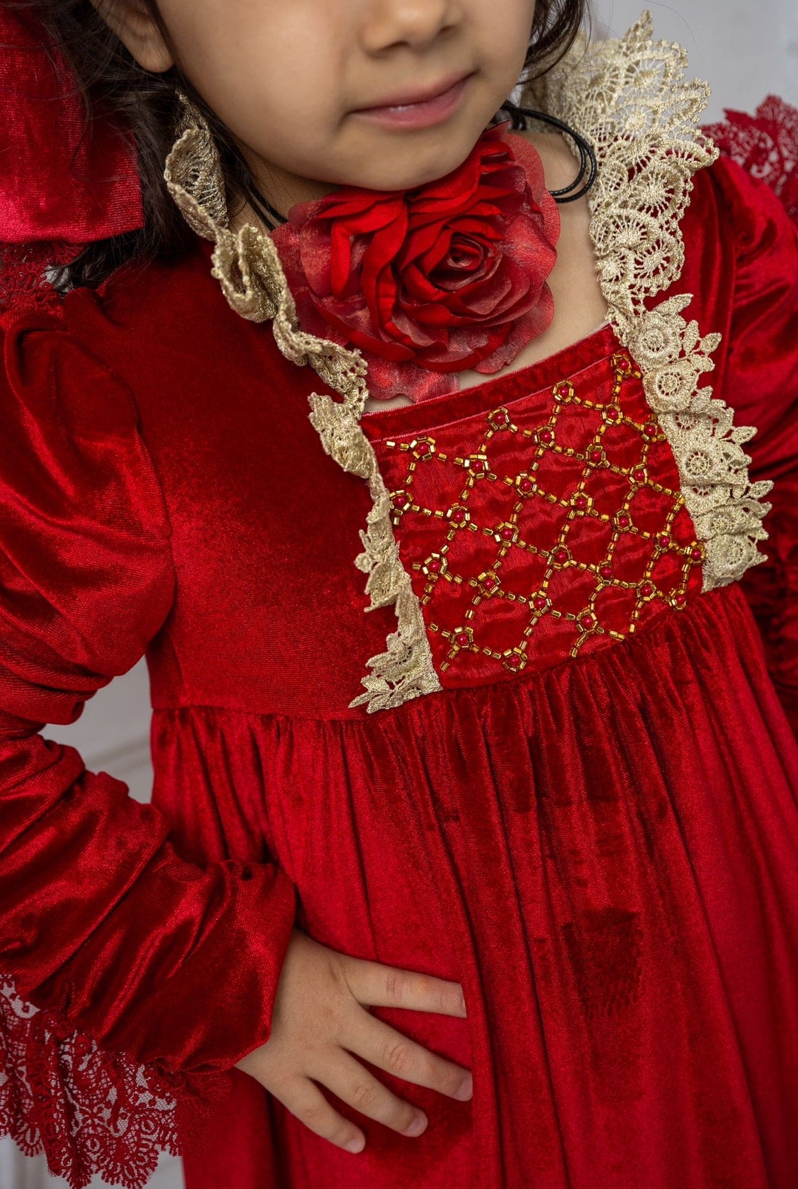 Girl | Victoria Flower Neck Tie | Red