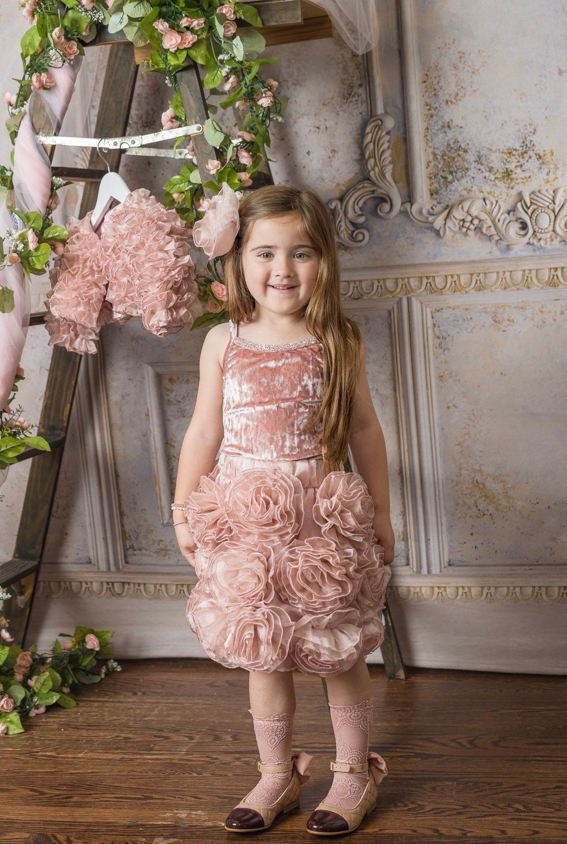 Girl | Vivian Velour Tank Top | Dusty Pink