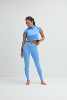 Women | Raw Edge Crop Short Sleeve Fleece Hoodie | Cornflower