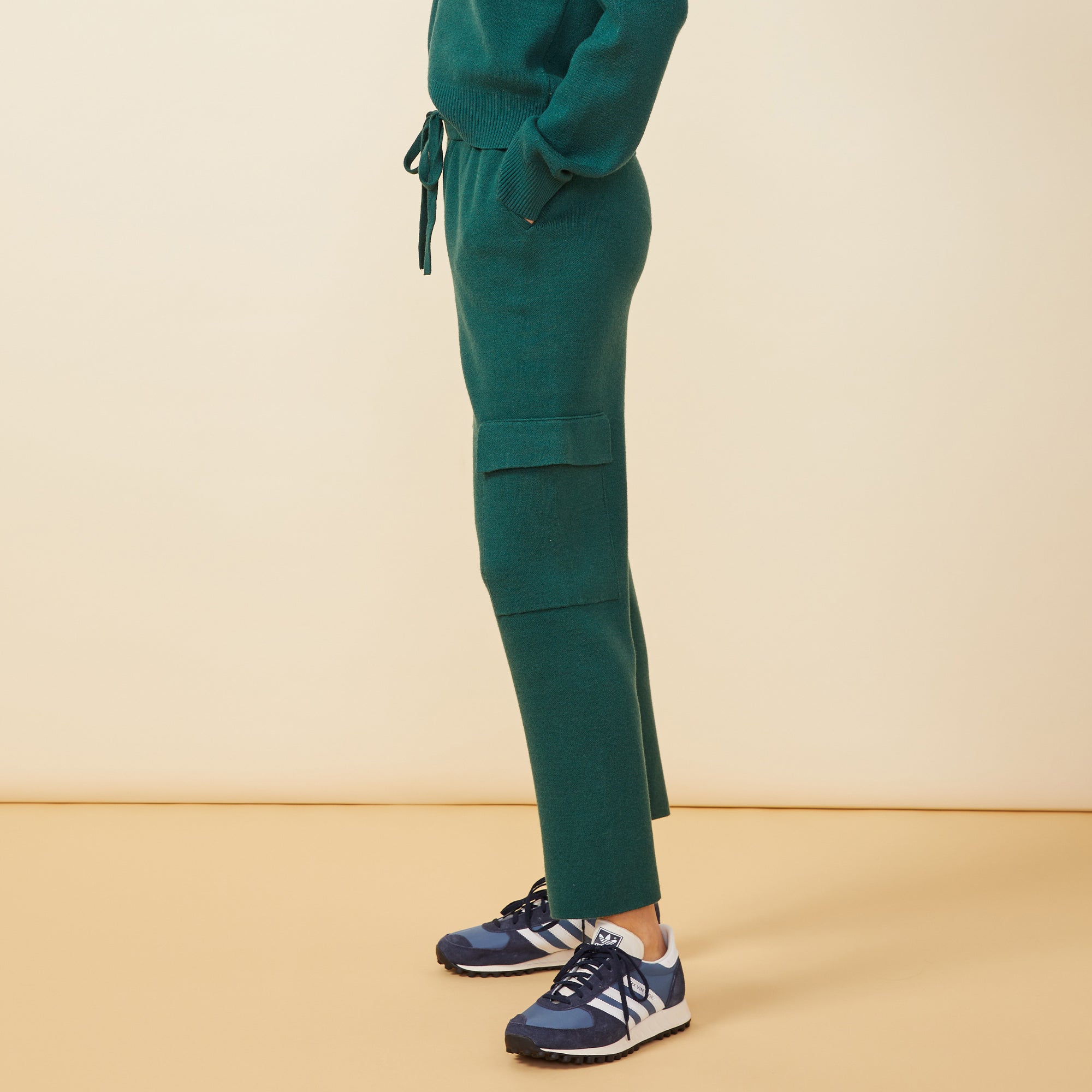 Soft Knit Cargo Jogger | Women | Evergreen