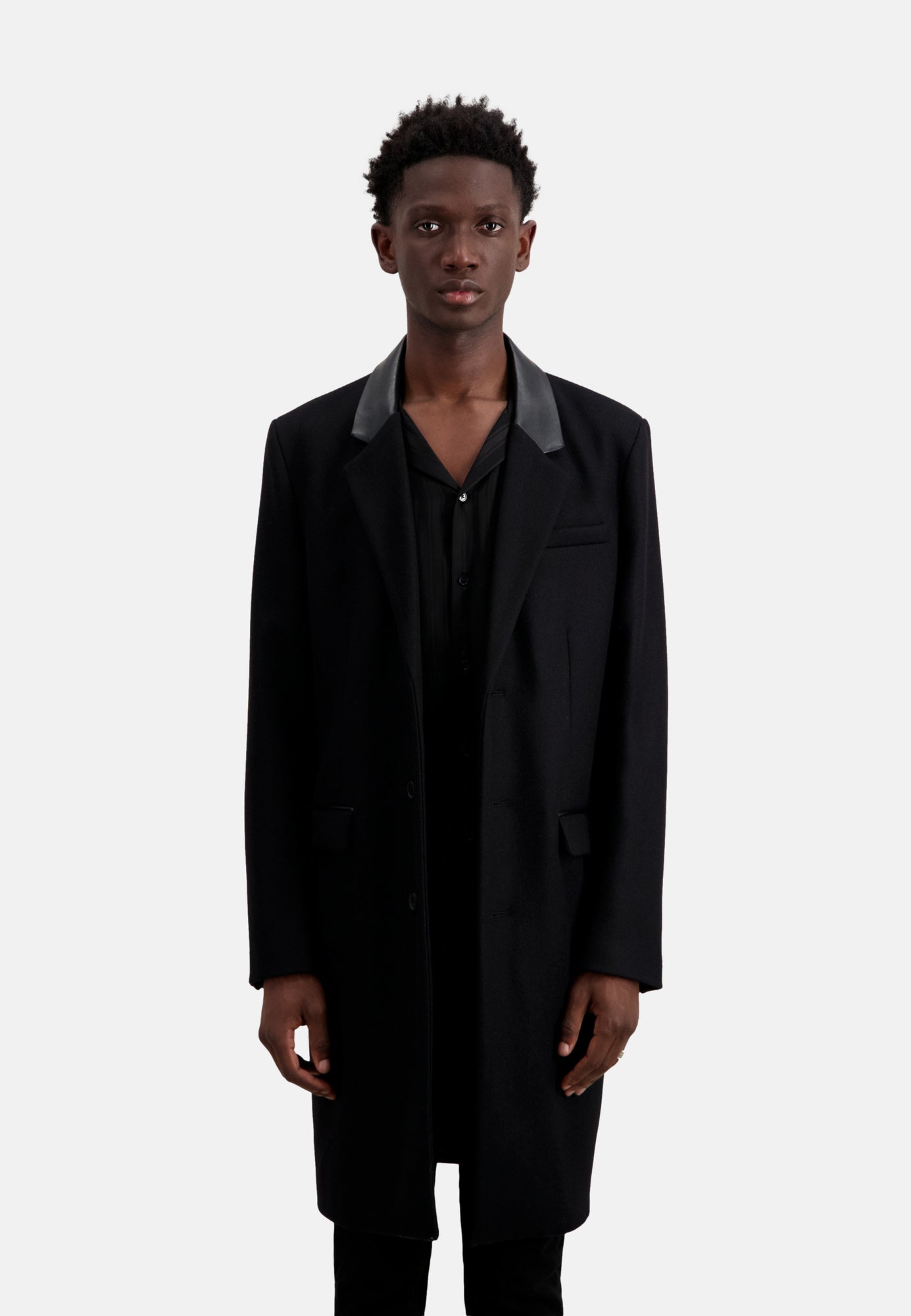 Long Coat In Wool Blend With Leather Details | Men | Black