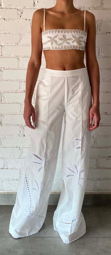 Hemant & Nandita | Ari Bandeau | White