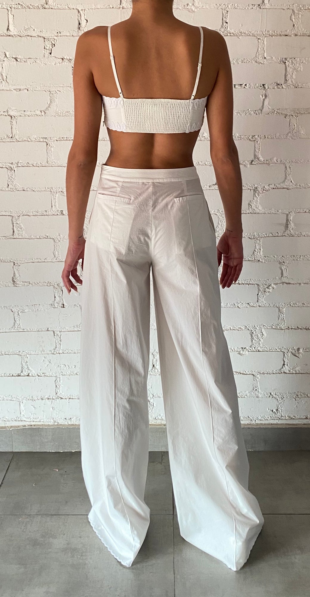 Hemant & Nandita | Ari Bandeau | White