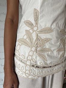 Hemant & Nandita | Ari Top | White