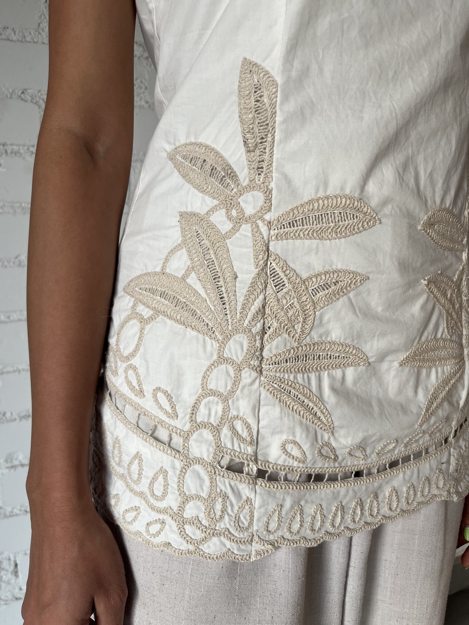 Hemant & Nandita | Ari Top | White