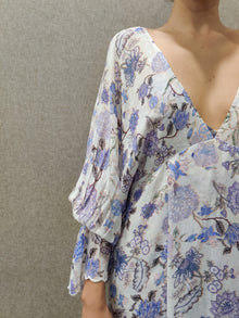 Hemant & Nandita | Dija V-Neck Long-Sleeve Short Dress | Iris/White