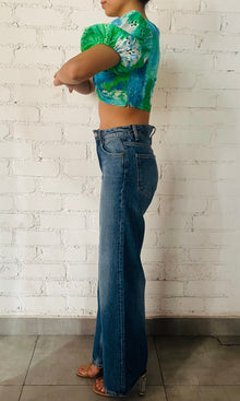 Hemant & Nandita | V-Neck Bubble-Sleeve Crop Top | Green