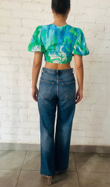 Hemant & Nandita | V-Neck Bubble-Sleeve Crop Top | Green