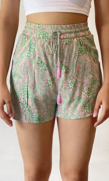 Hemant And Nandita | Inv Viscose Moss Crepe Shorts | Pink Green
