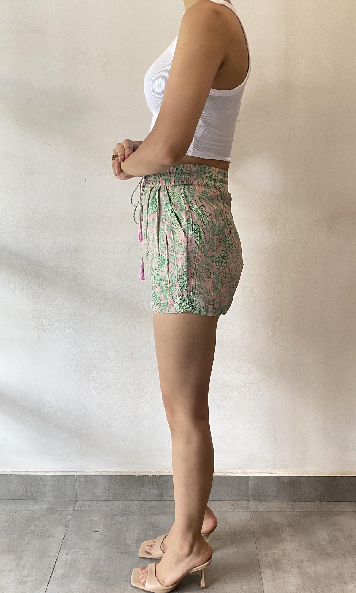 Hemant And Nandita | Inv Viscose Moss Crepe Shorts | Pink Green